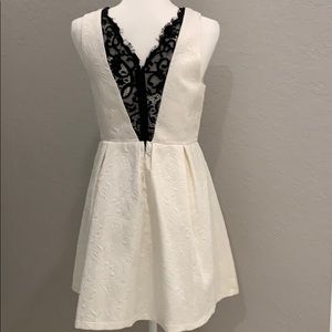 White jacquard & black lace dress Med Forever 21